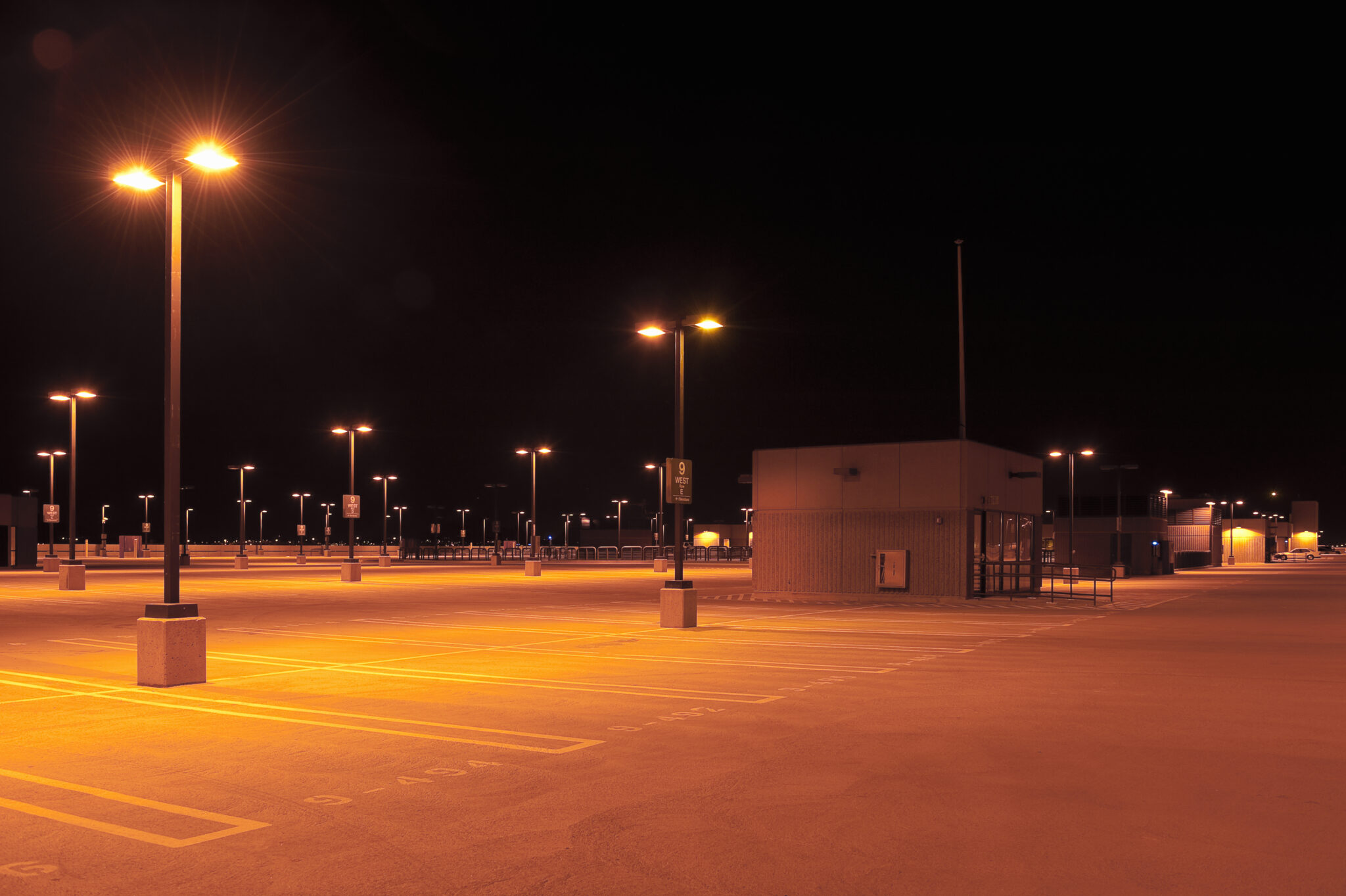 Commercial Outdoor Lighting Services